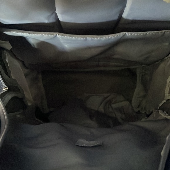 Navy blue under armor backpack - Picture 2 of 3